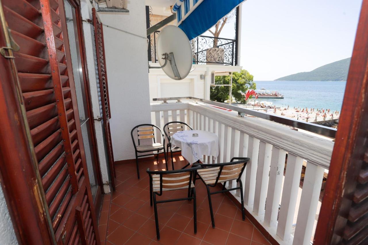 Apartments Cebra Herceg Novi Exterior foto